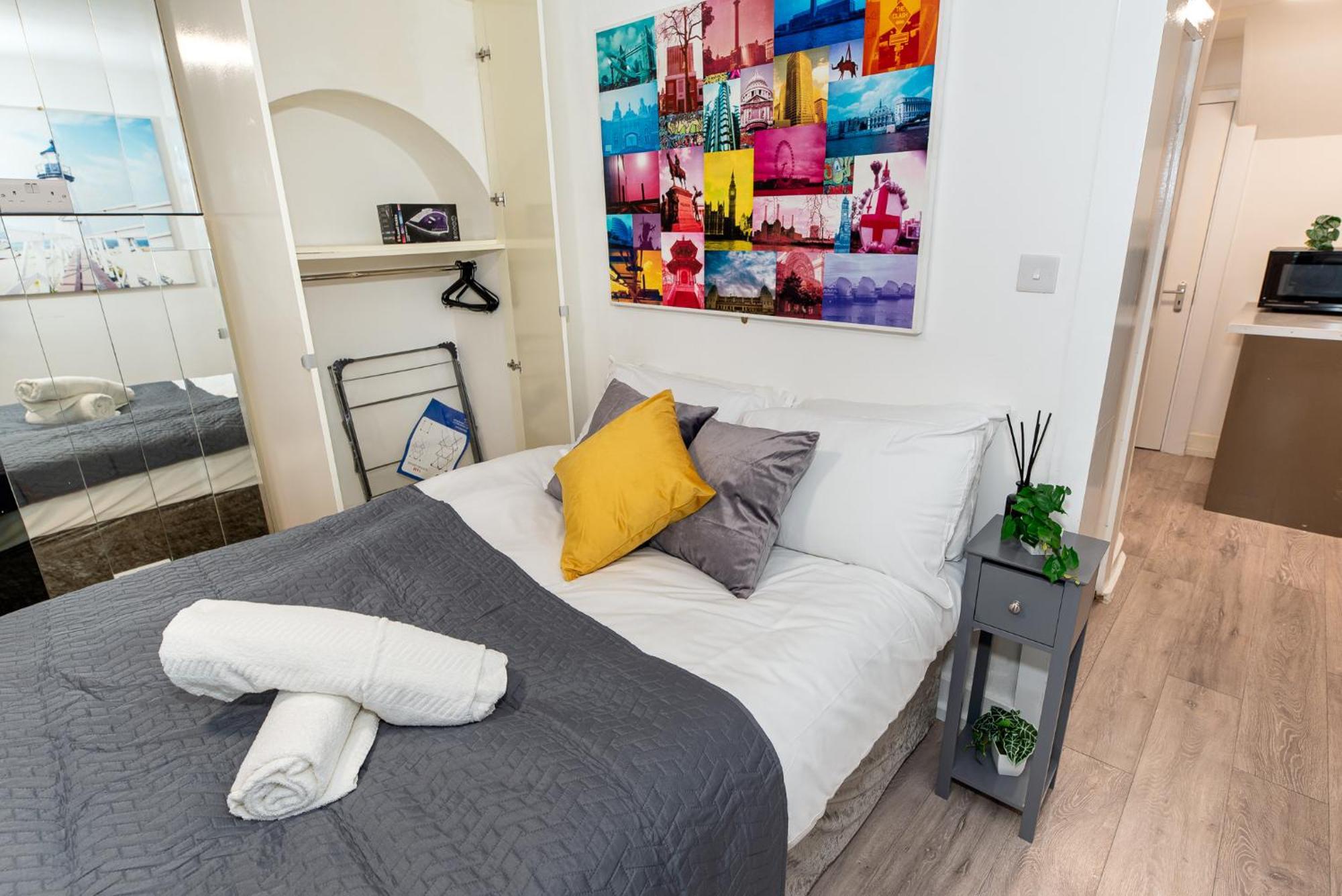 Chic Studio Apartment, Bus 18 To Euston In 30 Min. London Eksteriør billede